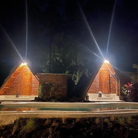 מלון Kubupenlokan Triangular House And Hot Spring מראה חיצוני תמונה