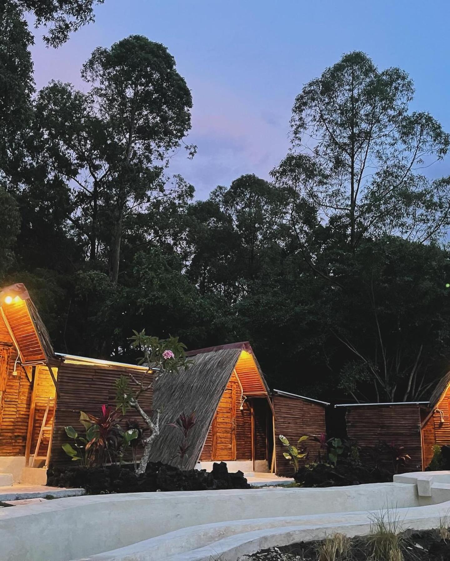 מלון Kubupenlokan Triangular House And Hot Spring מראה חיצוני תמונה