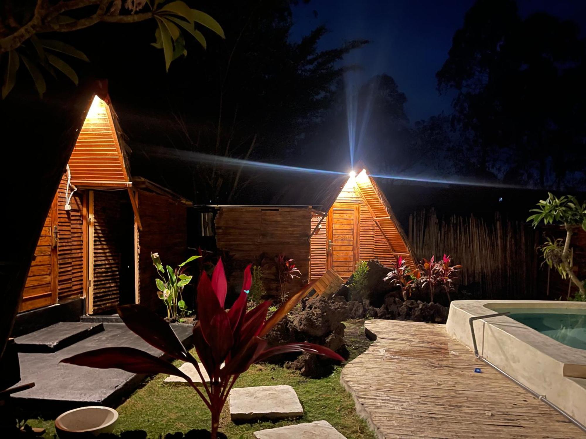 מלון Kubupenlokan Triangular House And Hot Spring מראה חיצוני תמונה